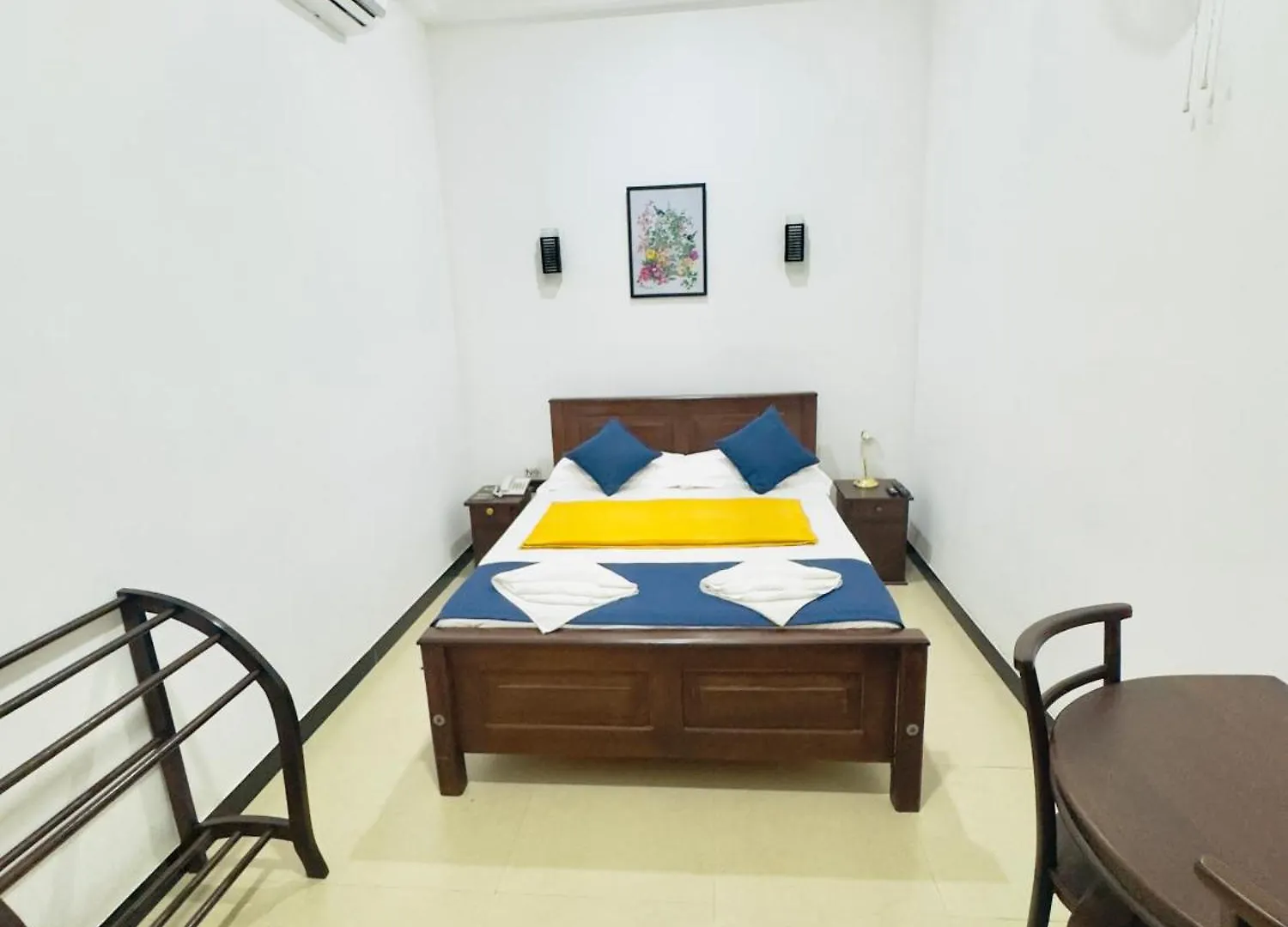 Airport J Dream Resort Dewamottawa Bed & Breakfast