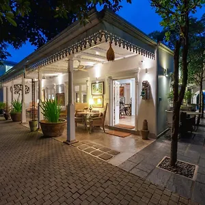 55tg Boutique 4*, Коломбо Шри-Ланка